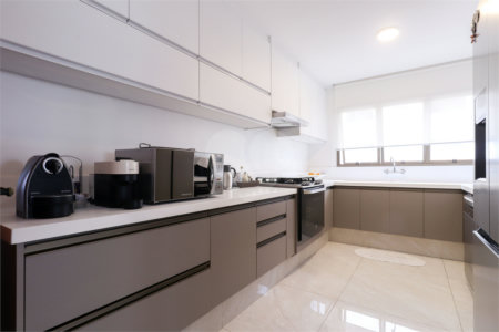 Apartamento à venda com 4 quartos, sendo 3 suítes, em Campo Belo, São Paulo, SP