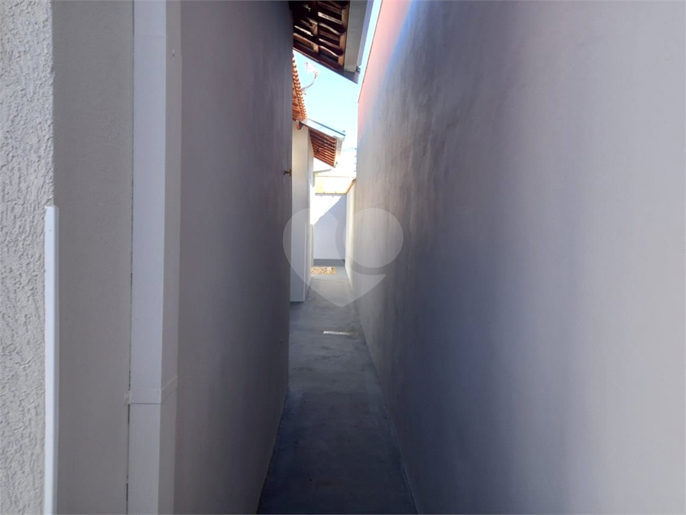 Casa térrea em Araraquara/SP.