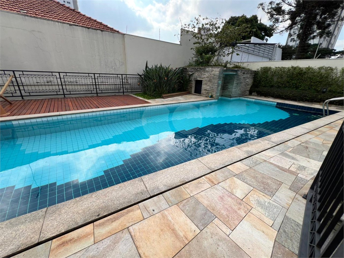 Apartamento à venda com 2 suítes em Campo Belo, São Paulo, SP