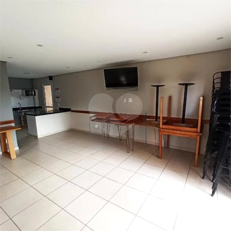 OPORTUNIDADE ÚNICA – APARTAMENTO COMPLETO, MOBILIADO E PRONTO PARA MORAR