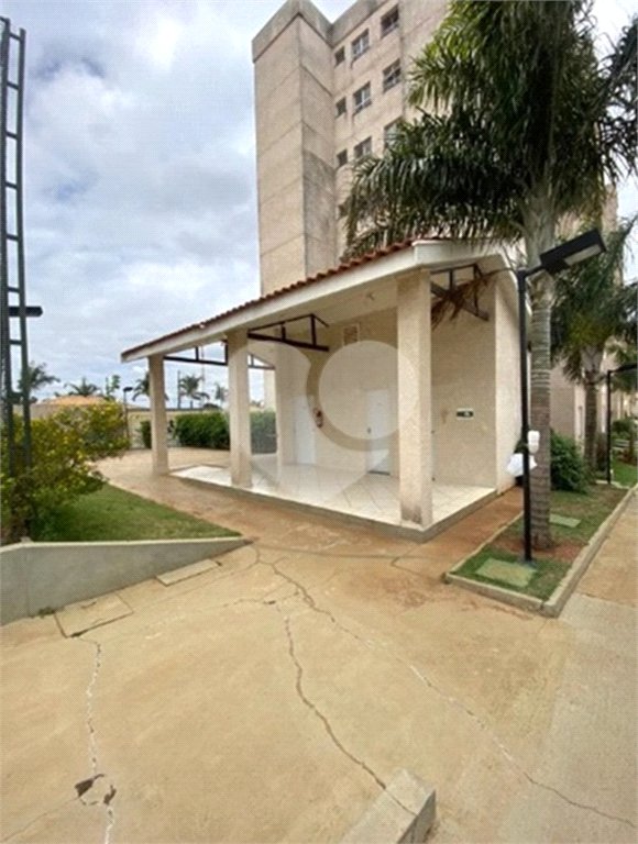 Apartamento à Venda 2 quartos – Condomínio Crystal Palace – São Carlos/SP