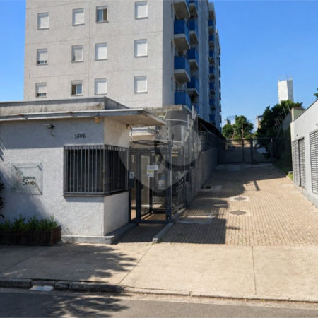 Apartamento com dois dormitórios a venda no Residencial Sineu