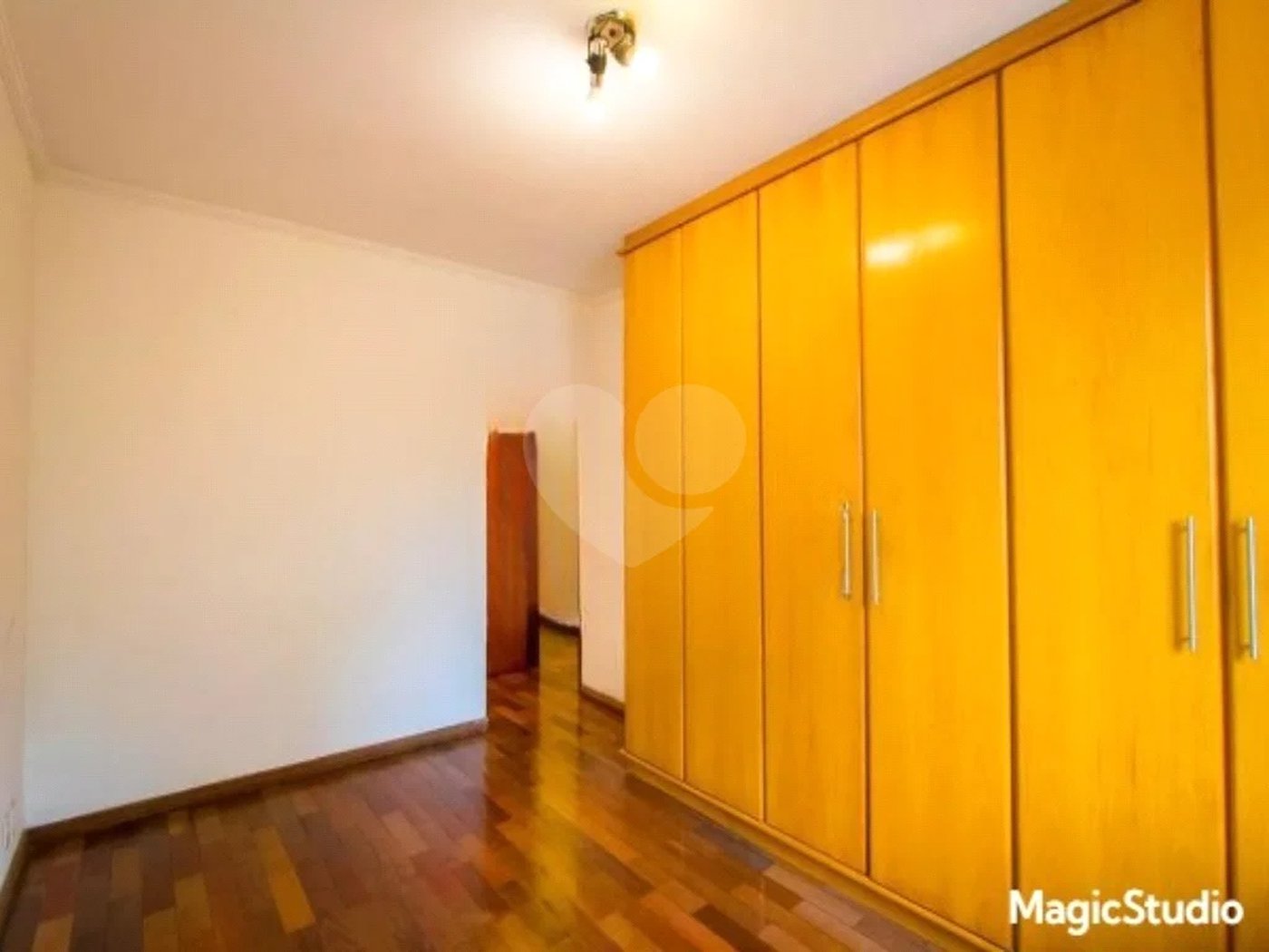 Casa com 360m² , 3 dormitórios , sendo 1 suíte , 4 vagas , disponível para venda ou locação , no centro de Santo André.