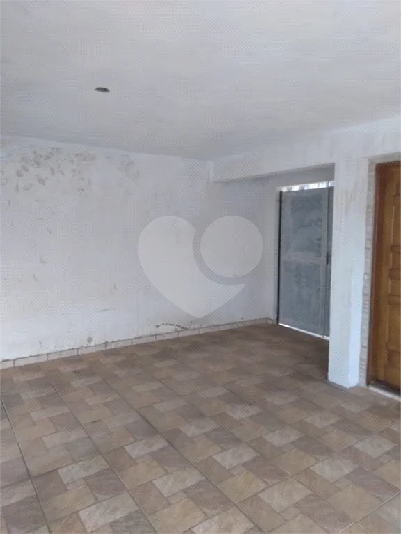 CASA IAA COM 260M DE TERRRENO