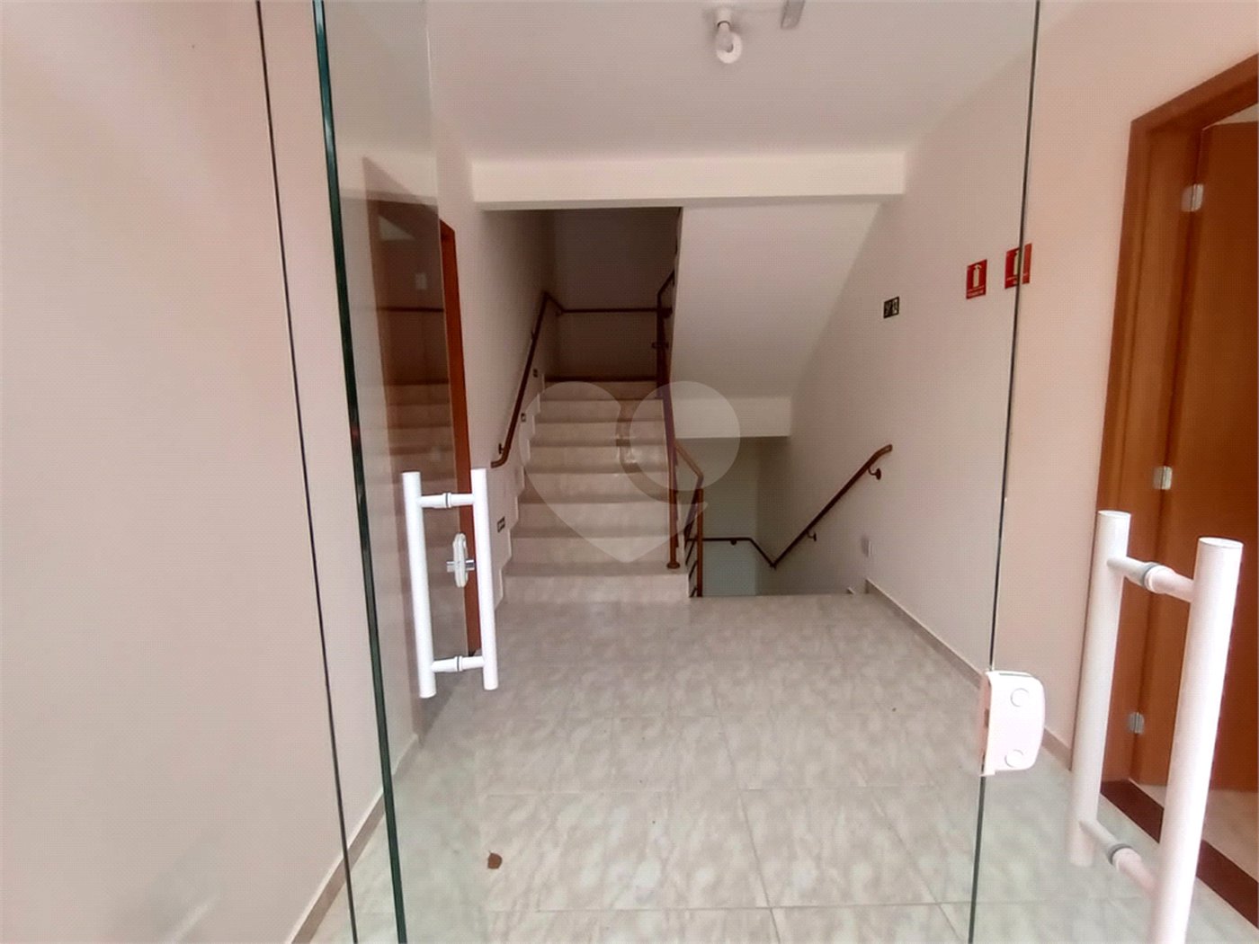 Apartamento à venda no bairro Vicente Nunes em Nazaré Paulista