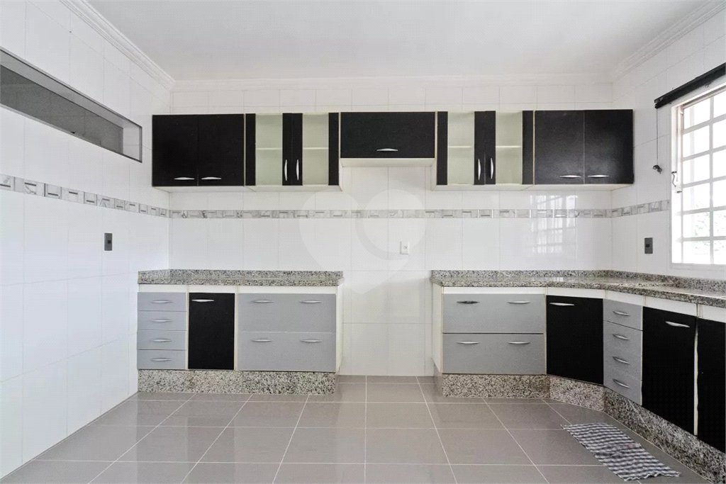 Casa para alugar com 211m², 3 quartos Sem Vaga -Vila Boaçava - São Paulo