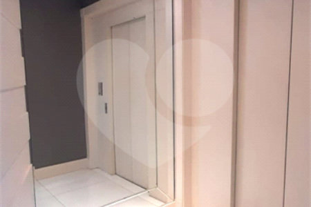 Apartamento Alto Padrão de 176m² na Aclimação — São Paulo/SP