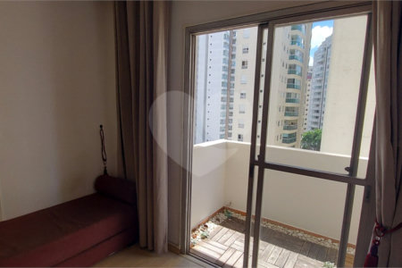 Apartamento à venda ou locação na Saúde com 46m², 1 dormitório e 1 vaga de garagem,