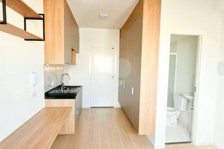 Studio mobiliado a venda no Ipiranda com 1 dormitorio e lazer.