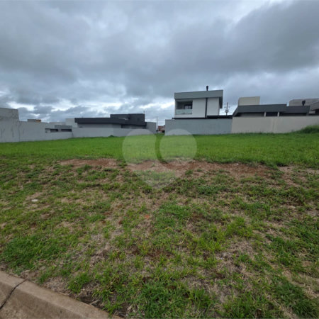 Terreno Condomínio Villenuve 10X24