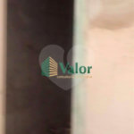 Ótimo salão comercial com uma casa no andar superior