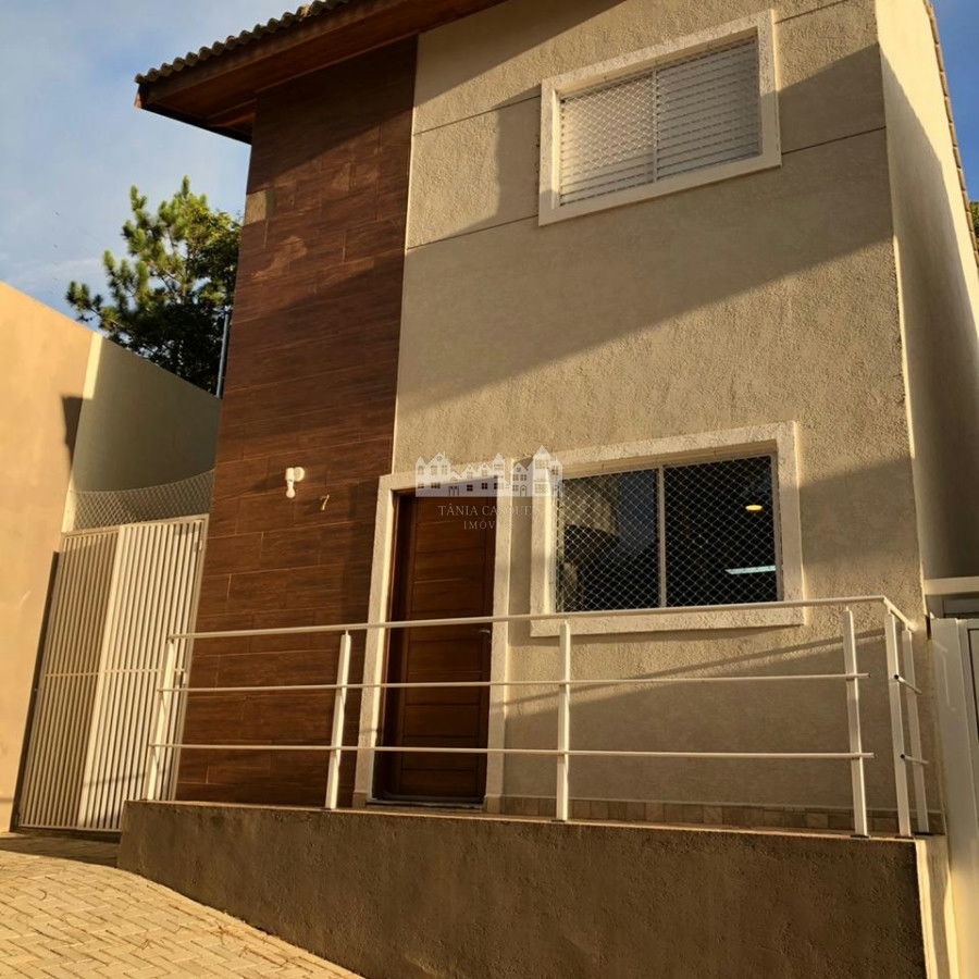 Casa à venda com 2 quartos em Jardim Imperial, Atibaia, SP