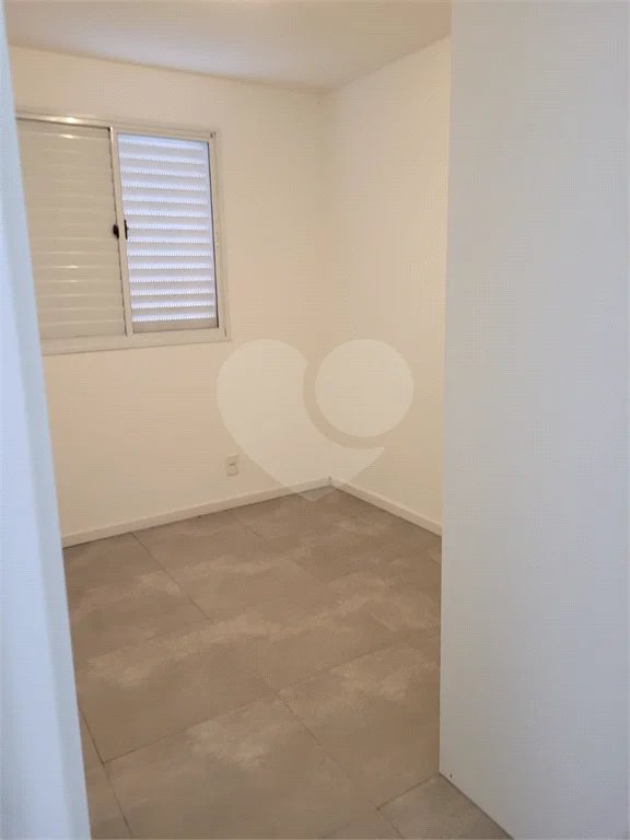 Apartamento à venda no Bom Retiro com 2 dormitórios