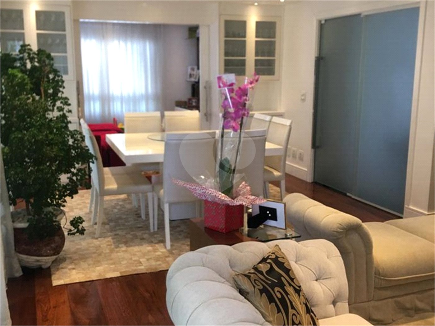 Apartamento para venda Alto de Santana com 220 m² de área primativa.