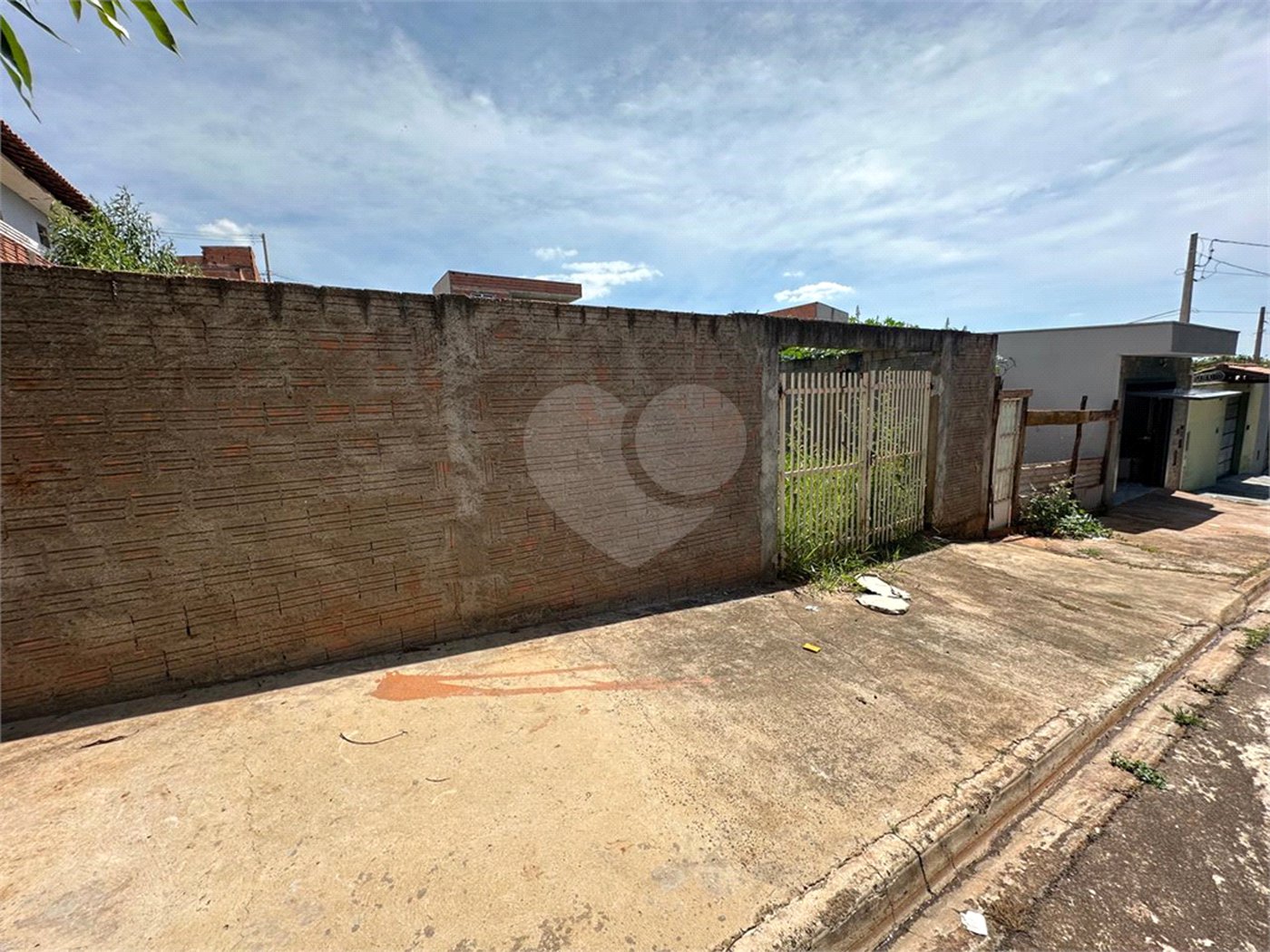 Terreno á venda, com 250m2, no Bairro Bela Vista em São Carlos.