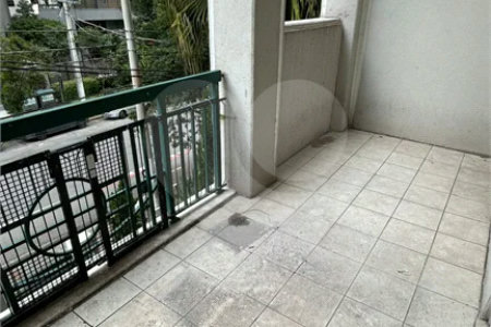 Apartamento duplex de 60m2 com 1 vaga na Vila Mariana