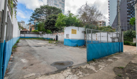 Terreno à venda em Vila Olímpia, São Paulo, SP