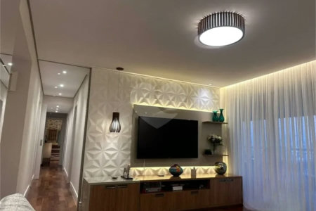 Aptº venda Mooca, 149m², andar alto, 4 dorms, 3 suítes, 2 vagas, varanda gourmet, ar condicionado.