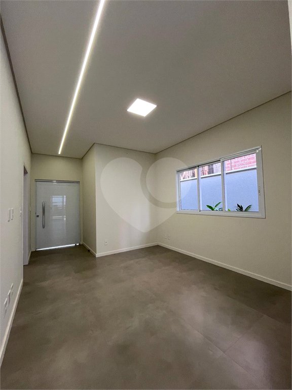 Casa à Venda no Condomínio Parque Faber IV