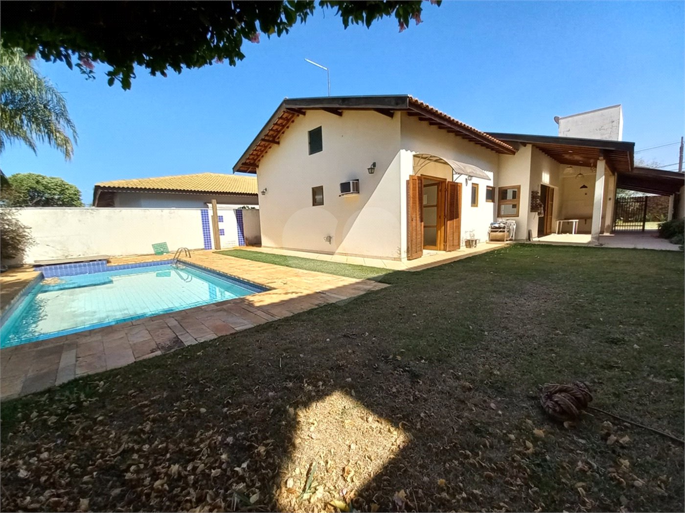 Casa Térrea no Condomínio Damha I,