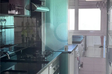 O Seu Apartamento Exclusivo: 74 m² Reformados ao Lado do Ibirapuera!
