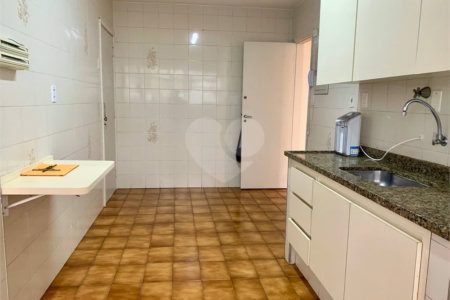 Excelente oportunidade! Paraíso 125m², 3dormitórios sendo 1 suíte, 1 vaga.