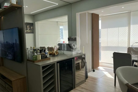 Apartamento com 2 dormitórios , sendo 1 suíte , 2 vagas , à venda no bairro Jardim , em Santo André.