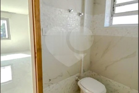 Apartamento com 260m² à venda na Av. Paes de Barros - Recém reformado 100% - Impecável.