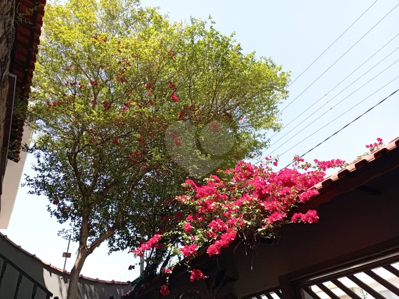 Casa com 300m² , 4 dormitórios , sendo 2 suítes , 5 vagas , à venda no bairro Curuçá , em Santo André.