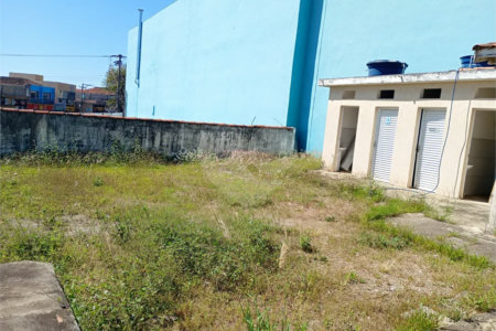 Casa Comercial com 4 salões à venda - Centro | Atibaia