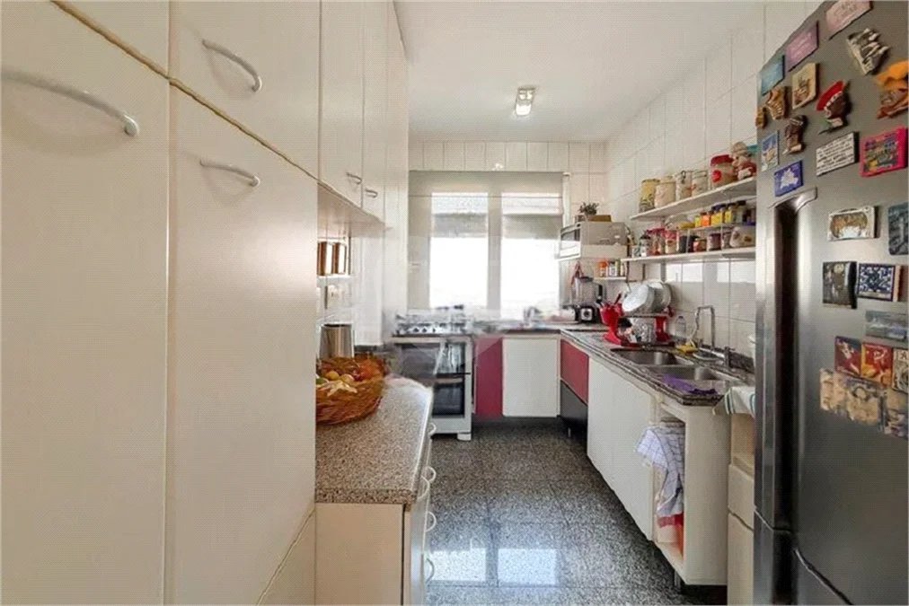 Apartamento à venda com 4 quartos em Vila Mariana, São Paulo