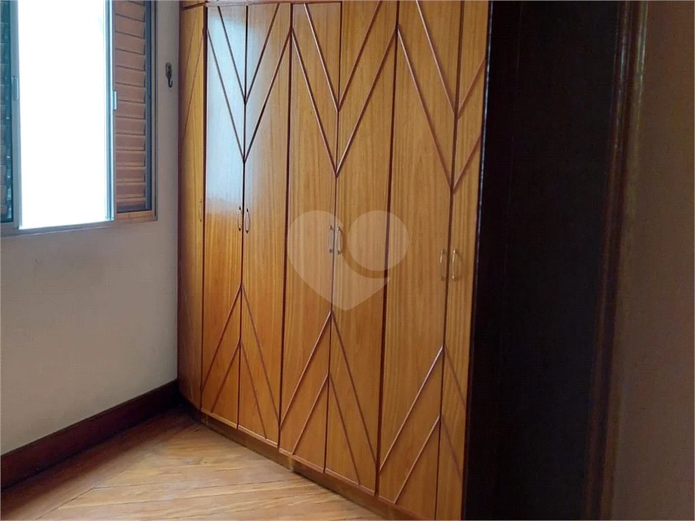 Casa com dois pavimentos na Barra Funda: