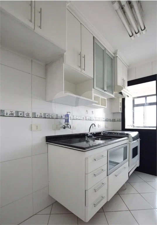 VENDA Apartamento de 55 m² | 2 dormitórios | Varanda | 1 Vaga Coberta – Bem Localizado - Mooca