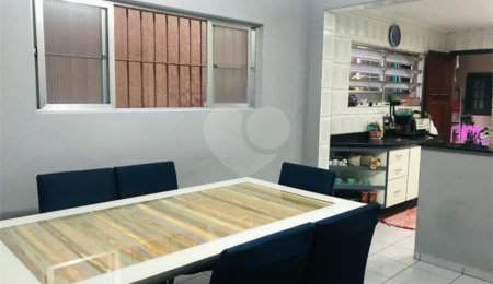 Casa à venda com 3 quartos, sendo 1 suíte, em Paulicéia, São Bernardo do Campo, SP