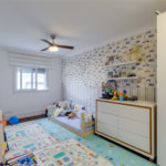 Casa à venda com 4 quartos, sendo 2 suítes, no condomínio Residencial Vila Lagos, São Paulo - SP