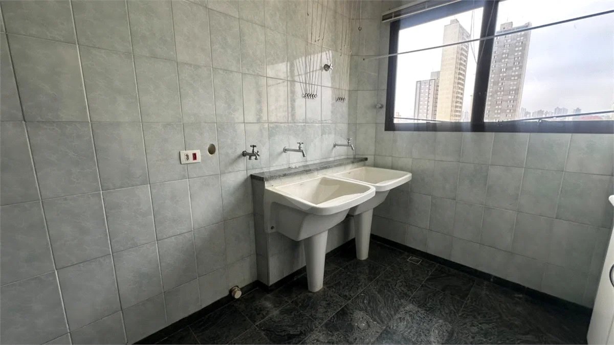 Apartamento de Alto Padrão no Edifício Lygia Nazareth Guidotti Alves – Centro de Piracicaba