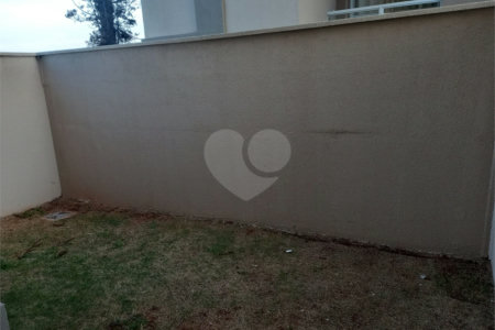 Apartamento Térreo – Condomínio Monte Pinheiros