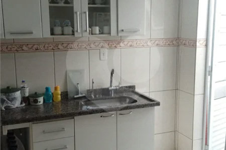 Apartamento com 80m² , 2 dormitórios , sendo 1 suíte , 1 vaga , à venda na Vila Tibiriça , em Santo André.