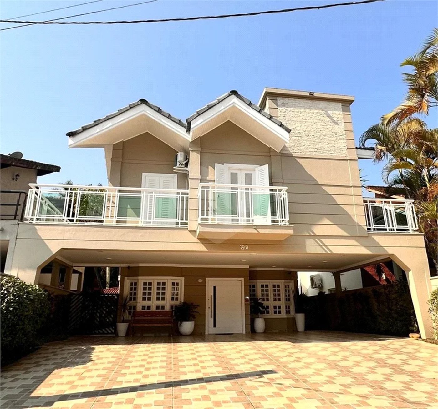 Casa à venda com 5 suítes em Riviera de São Lourenço, Bertioga, SP