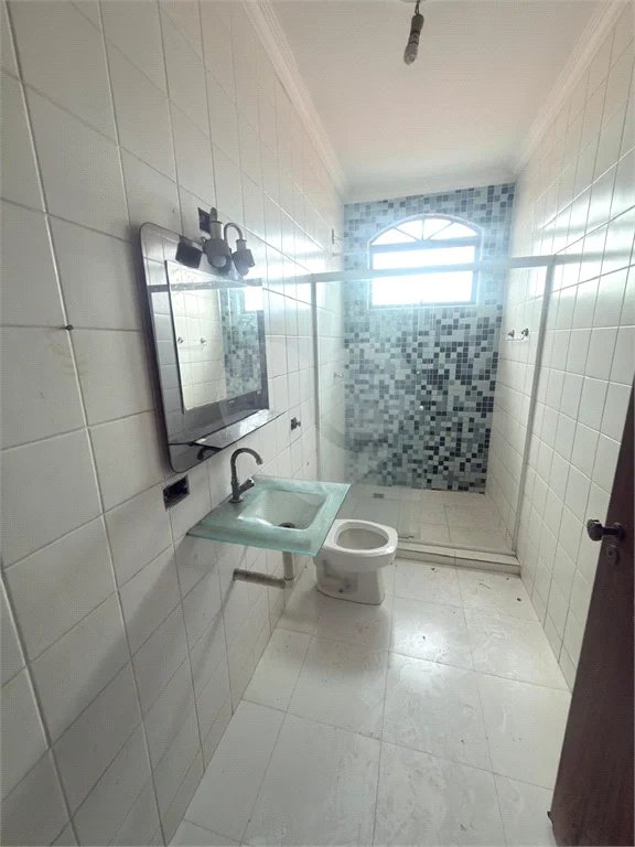 Casa Completa à Venda ou para Locação no Bairro Caxambu– Conforto e Sofisticação!