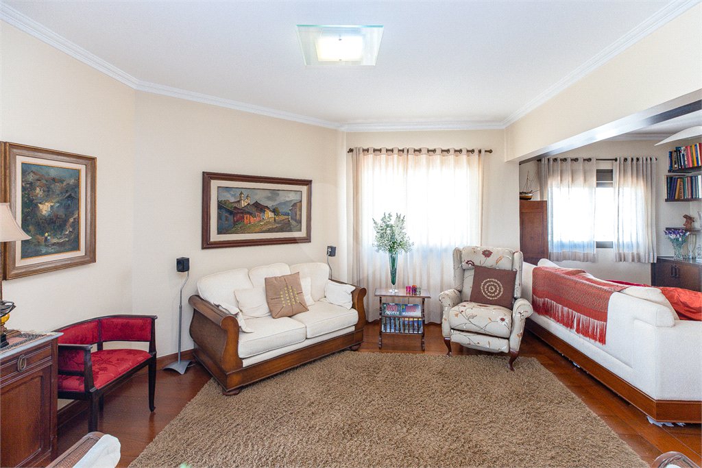 Apartamento à venda na Vila Mariana com 4 dormitórios