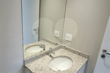 Apartamento de 2 quartos à venda no Paraíso