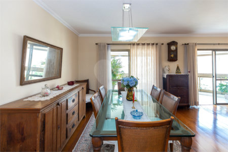 Apartamento à venda na Vila Mariana com 4 dormitórios