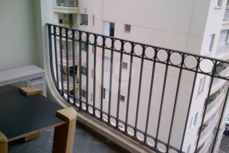 Moema - Apartamento 2 dormitórios c/suíte e Ar condicionado mobiliado !!!