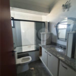 Apartamento Cobertura, no Condomínio Porto Sol.