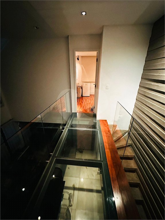 Apto duplex 120 m² a venda e locação no Paraiso com 2 suítes , 2 banheiros , lavabo e 2 vagas