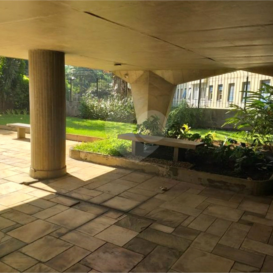 Lindo apartamento entre Jardim Europa e Itaim Bibi com 168m²
