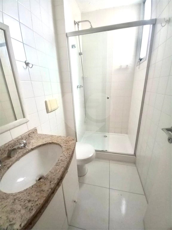 Apartamento duplex mobiliado para alugar em Moema de 74 metros quadrados 2 suítes 2 vagas lazer comp