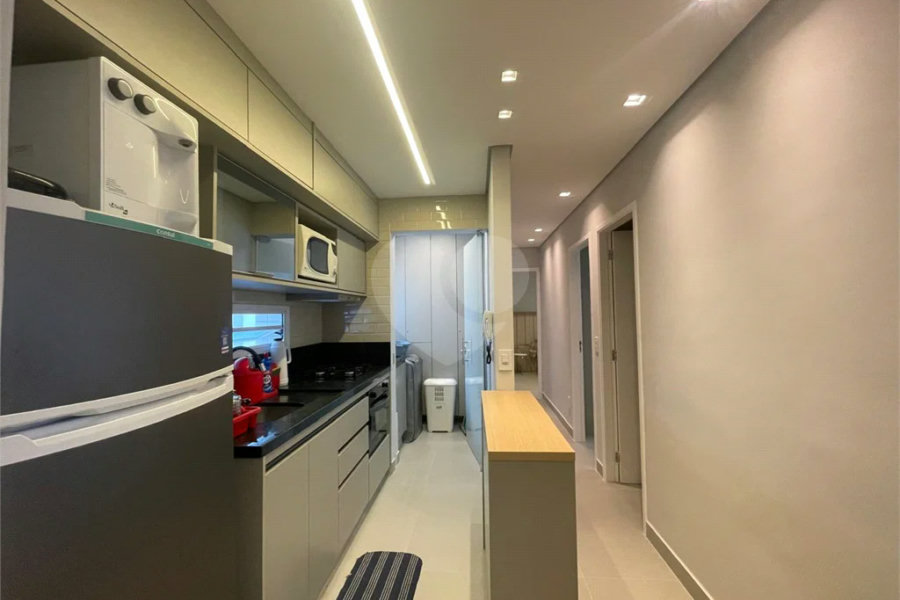 Apartamento à venda ou para alugar com 3 quartos, sendo 1 suíte,  em Riviera de São Lourenço, Bertioga, SP