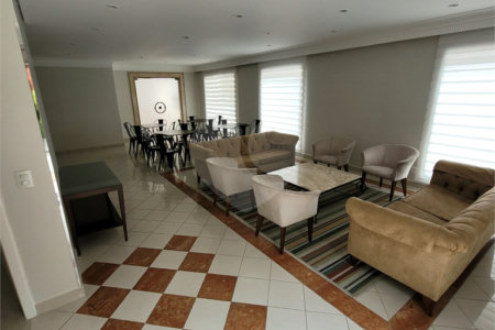 Apartamento de 180 m², 4 quartos (2 suítes), na Vila Mascote: venha conhecer e se encantar!